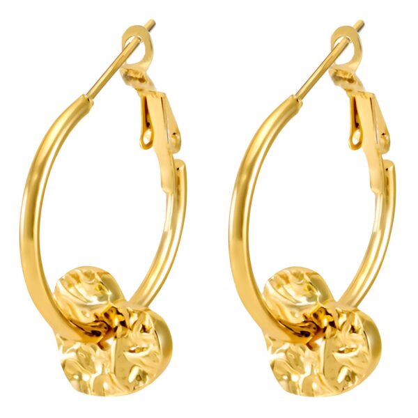 Gold heart round earrings